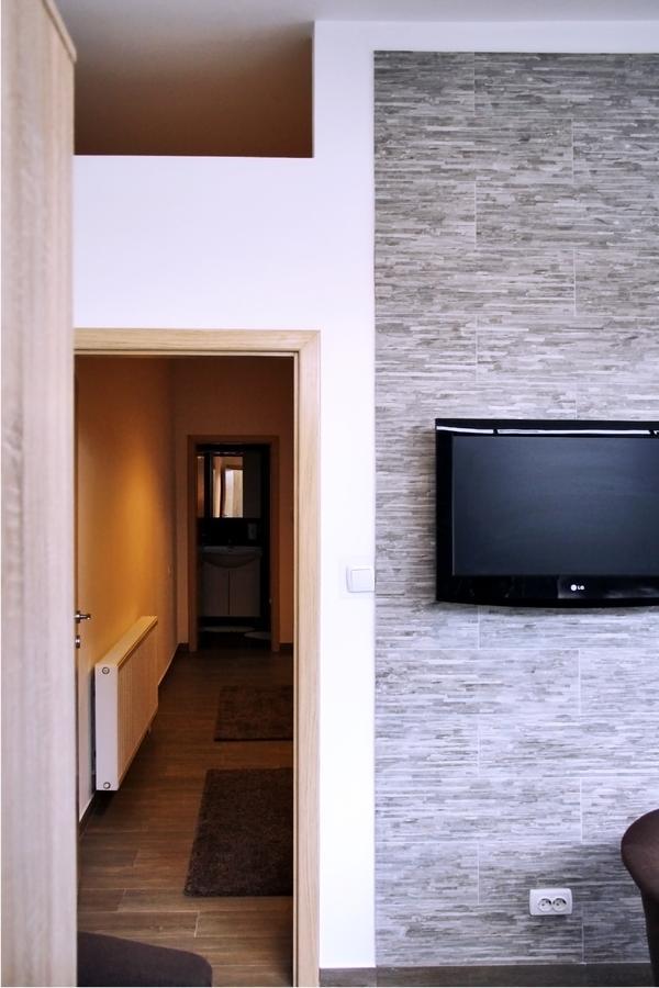 Rooms Fitea Osijek Eksteriør bilde
