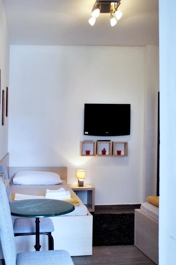 Rooms Fitea Osijek Eksteriør bilde